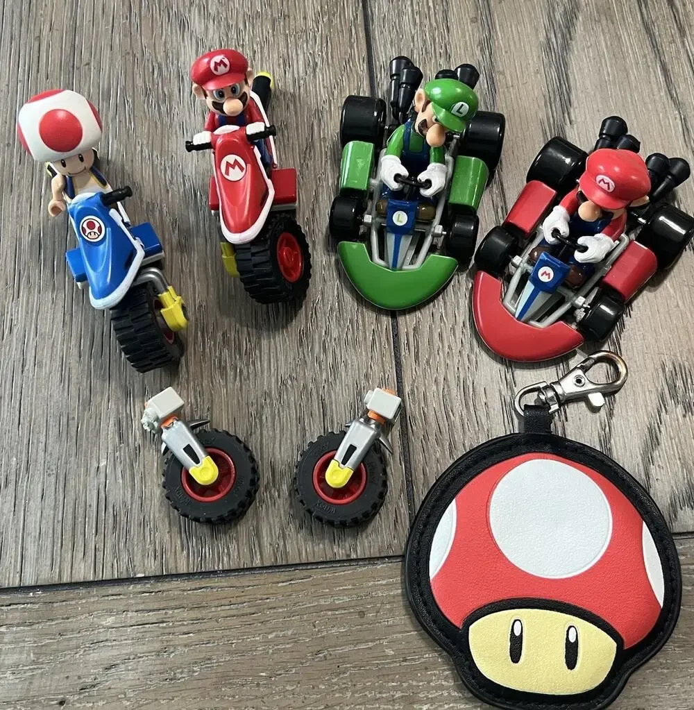 Nintendo Super Mario mixed toy lot featuring Mario, Luigi & Toad Cars 13 Pieces